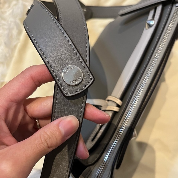 Fendi Medium By the Way - Picture 5 of 10